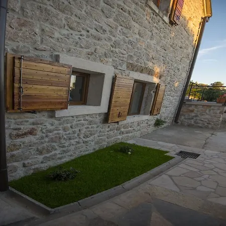 Apartment Two-bedroom In Starigrad-paklenica Iv *